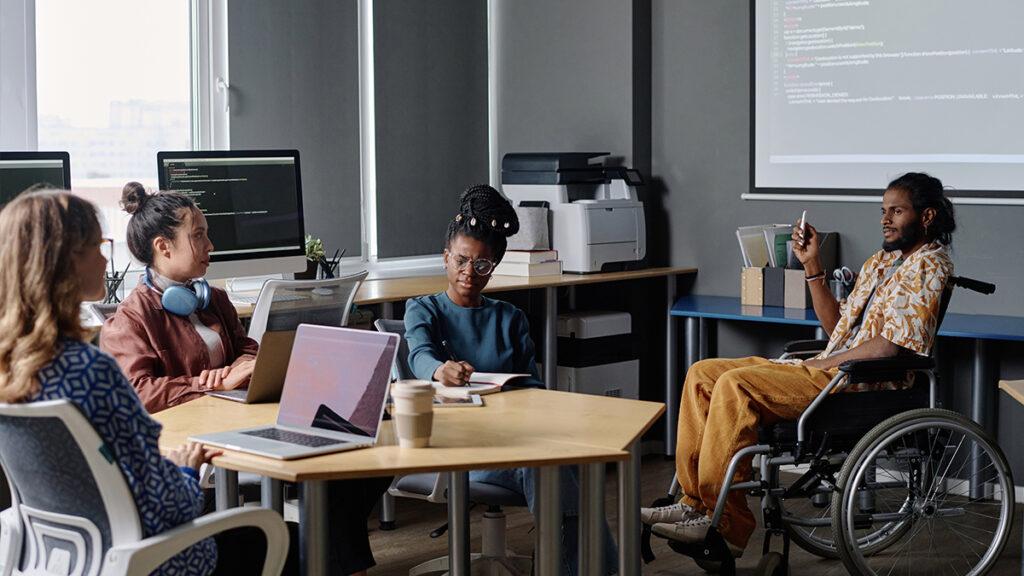 Desbloquea tu potencial: Aprendizaje a tu propio ritmo con Plaicti.